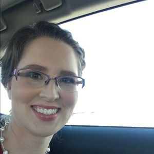 Meet your Posher, Kelsey